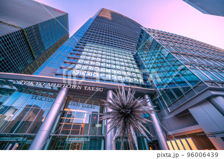 日本の東京都市景観 東京駅前に東京ミッドタウン八重洲が“誕生”=10月26日 日本の東京都市景観 東京駅前に東京ミッドタウン八重洲が“誕生”=10月26日 96006439