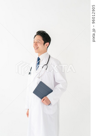 医師　男性　白バック 96012905