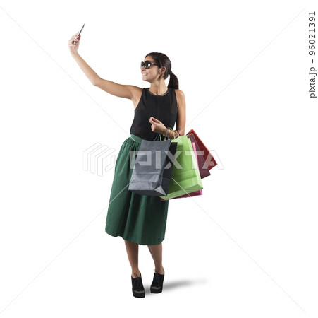 Selfie shopping Selfie shopping 96021391