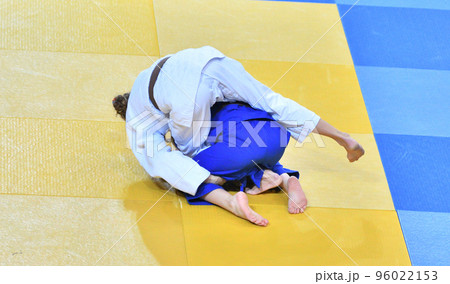 Fighter girls compete in Judo 96022153