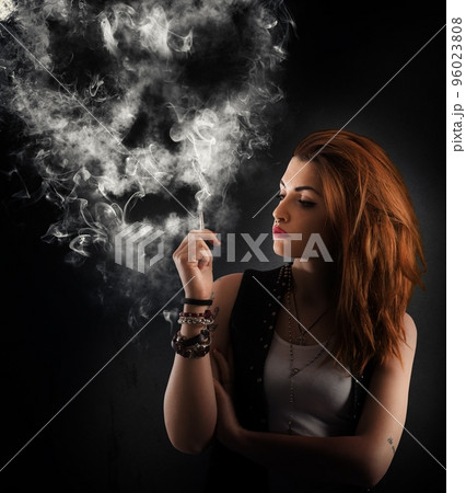 Dangerous smoking 96023808