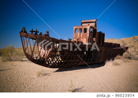 Panorama of ship cemetery near Moynaq at sunrise, Karakalpakstan, Uzbekistan 96023954