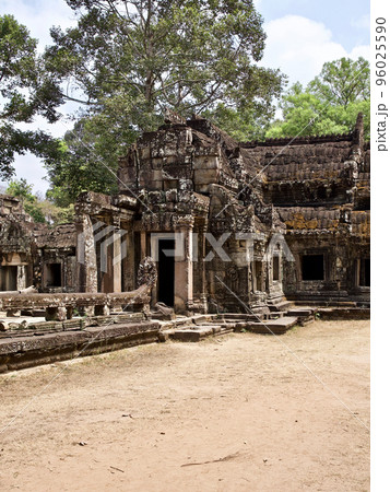 Architecture of ancient temple complex Angkor, Siem Reap Architecture of ancient temple complex Angkor, Siem Reap 96025590
