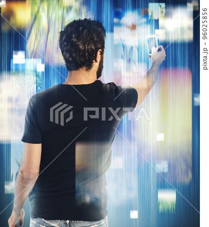 Multimedia cellphone Multimedia cellphone 96025856