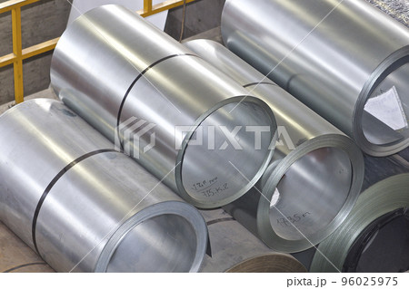Rolls of cold-rolled galvanized steel in stock Rolls of cold-rolled galvanized steel in stock 96025975