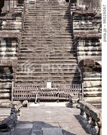 Architecture of ancient temple complex Angkor, Siem Reap Architecture of ancient temple complex Angkor, Siem Reap 96026067