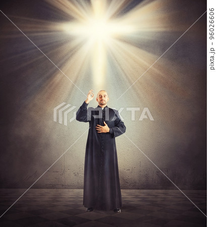 Blessing of the priest 96026606