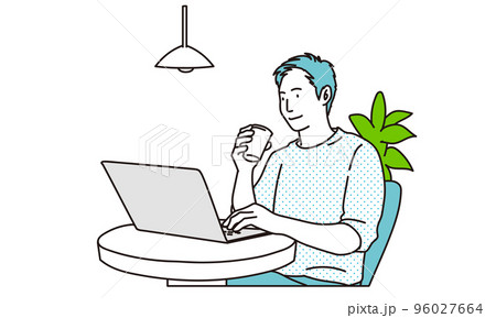 シェアオフィスでパソコン作業をする男性	 96027664