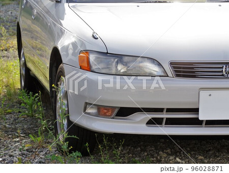 自動車イメージ　トヨタ7代目マークⅡのフロントマスク 96028871