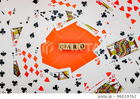 トランプとサイコロ 96029762