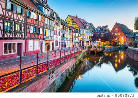 Colmar, Alsace, France - Petite Venice water canal reflection Colmar, Alsace, France - Petite Venice water canal reflection 96030872