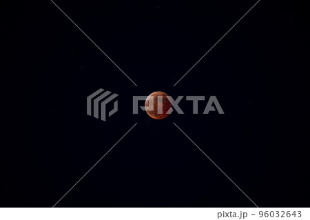 2022年11月8日 442年ぶりの皆既月食 2022年11月8日 442年ぶりの皆既月食 96032643