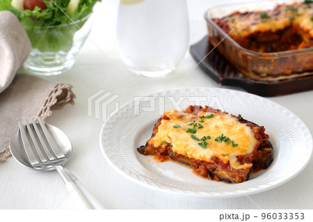 なすのミートグラタン　なすのグラタン 96033353