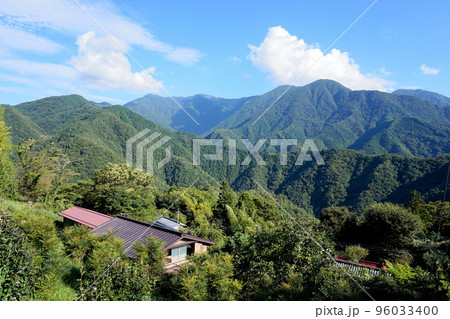 木喰の里からの眺望【山梨県身延町】 木喰の里からの眺望【山梨県身延町】 96033400