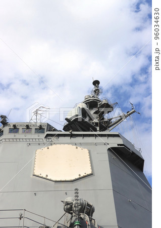 イージス艦の艦橋とレーダー SPY-1レーダー ミサイル防衛 イージス艦の艦橋とレーダー SPY-1レーダー ミサイル防衛 96034630