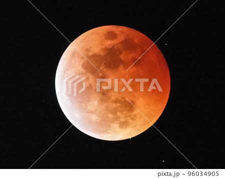 2022年11月8日 皆既中の月による天王星食(東京都板橋区より撮影) 2022年11月8日 皆既中の月による天王星食(東京都板橋区より撮影) 96034905