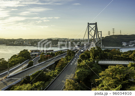 関門橋　福岡県北九州市 96034910