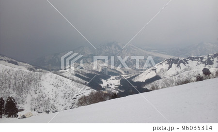 雪山 96035314