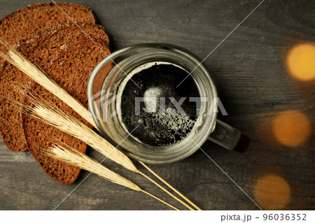 Concept of fresh drink, kvass, top view Concept of fresh drink, kvass, top view 96036352