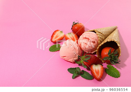 Concept of summer food, ice cream, space for text Concept of summer food, ice cream, space for text 96036554