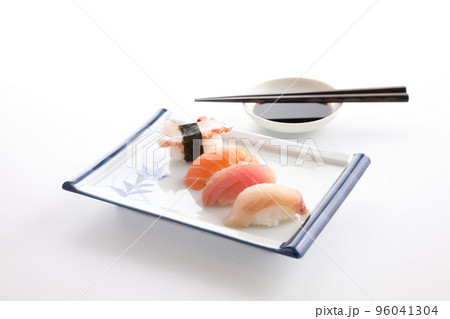 Sushi mix Japanese food sushi salmon tuna octopus eel and sea bass japan local food isolated in white background Sushi mix Japanese food sushi salmon tuna octopus eel and sea bass japan local food isolated in white background 96041304