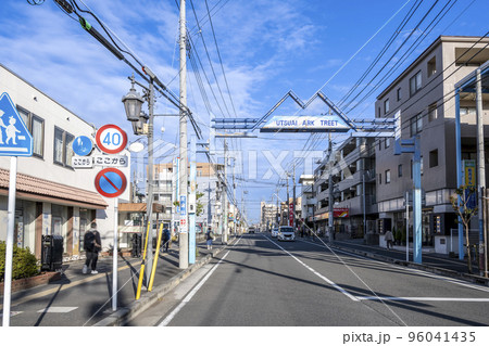 神奈川県藤沢市の都市風景　六会日大前駅 96041435