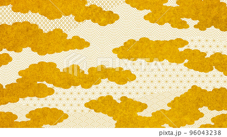 金色の雲の形の和柄背景 金色の雲の形の和柄背景 96043238