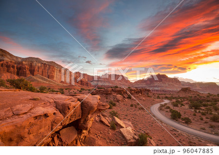 Capitol Reef 96047885