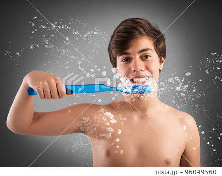 Daily oral hygiene 96049560