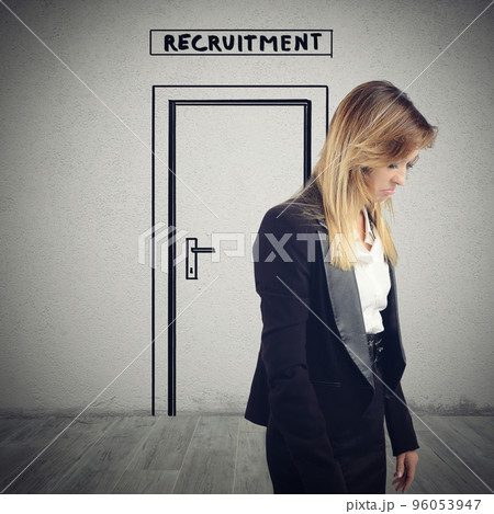 Recruitment for a workplace 96053947