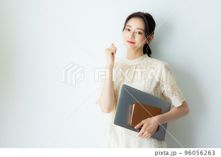 ビジネスウーマン ビジネスウーマン 96056263