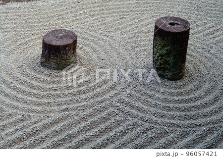 枯山水の模様　東福寺 96057421