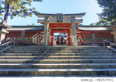 住吉大社　角鳥居・幸寿門（大阪府大阪市住吉区） 96057441