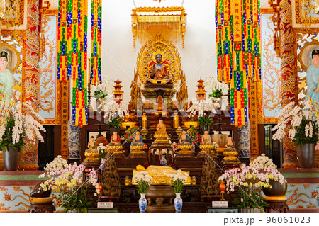 Buddhist temple. 96061023