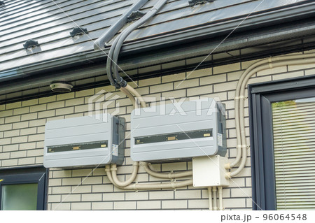 太陽光発電 ソーラーパワーコンディショナ 屋外仕様 太陽光発電 ソーラーパワーコンディショナ 屋外仕様 96064548