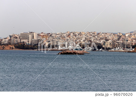 Athens is the capital of modern Greece and the center of ancient Greek civilization. 96070020