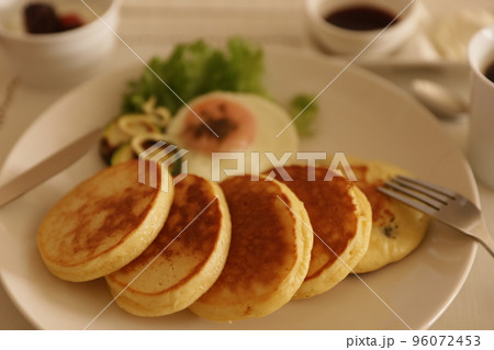 食事系パンケーキ 食事系パンケーキ 96072453