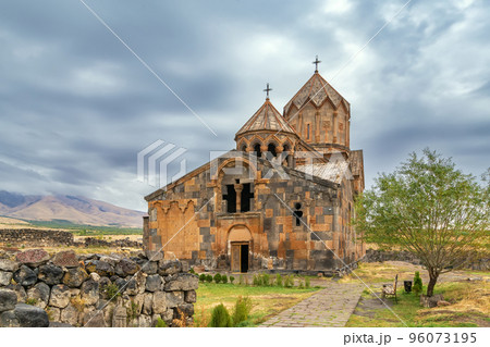 Hovhannavank monastery, Armenia 96073195