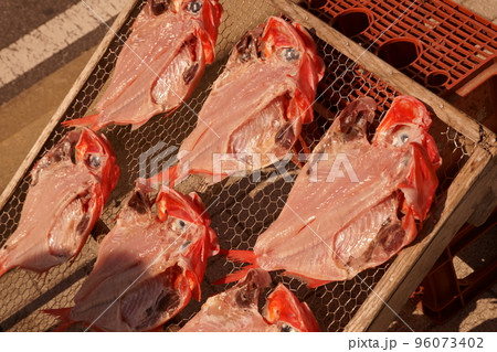 金目鯛の開き 96073402