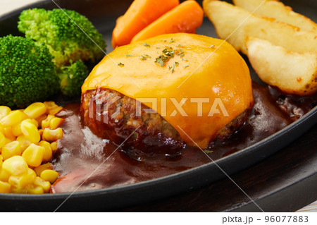 チーズハンバーグ ハンバーグ チーズハンバーグ ハンバーグ 96077883