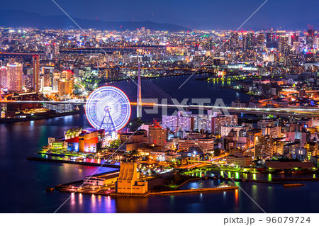 大阪咲洲庁舎コスモタワー展望台からの夜景 大阪咲洲庁舎コスモタワー展望台からの夜景 96079724