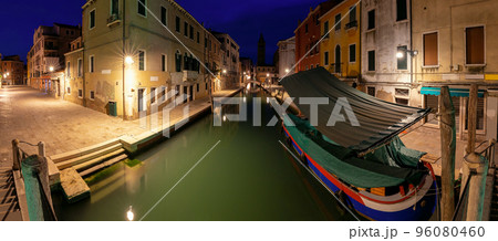Venice. Old colorful houses over the canal in the early morning. 96080460