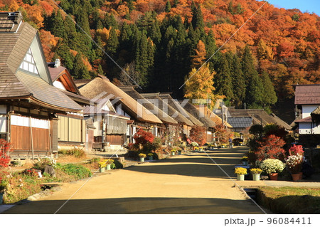 秋の宿場町 96084411