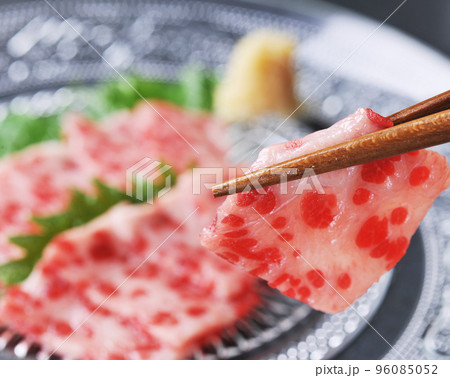 クジラ刺身 クジラ刺身 96085052