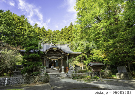 秋吉八幡宮 拝殿 山口県美祢市 秋吉八幡宮 拝殿 山口県美祢市 96085582