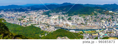 稲佐山展望台から長崎市街地の眺め　パノラマ　【長崎市】 96085873