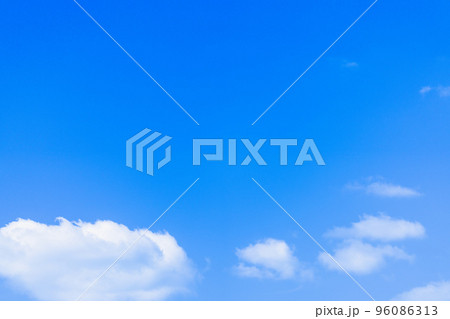 青い空・白い雲 96086313