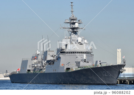 護衛艦しらぬい 96088202