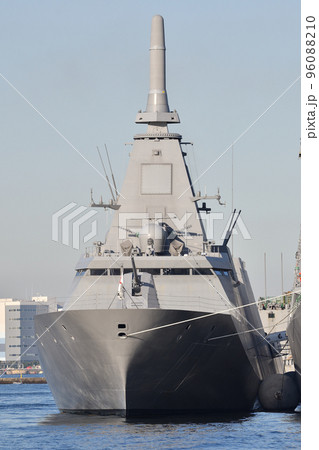 護衛艦もがみ 96088210