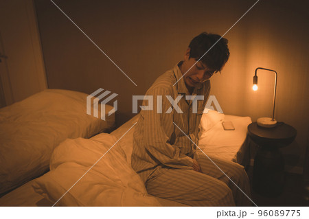 大人のおねしょ 96089775